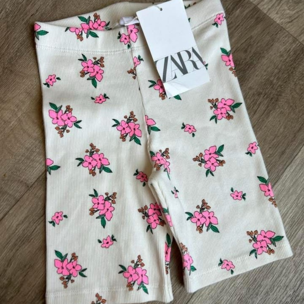 Zara Ribbed Kids Floral Shorts